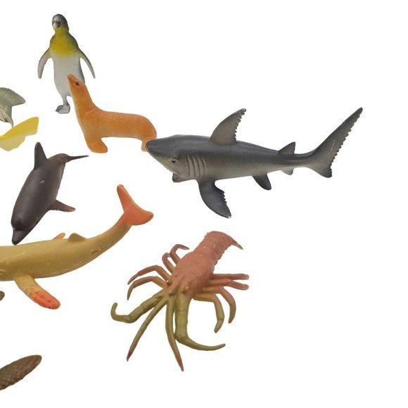 15 pc Nautical Sea Plastic Miniature Animals Shark Turtle Seal Penguin Fish Toys - Picture 3 of 5